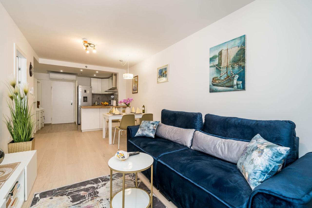Apartment Nava - New And Spacious Gem - Free Parking Дубровник Екстер'єр фото